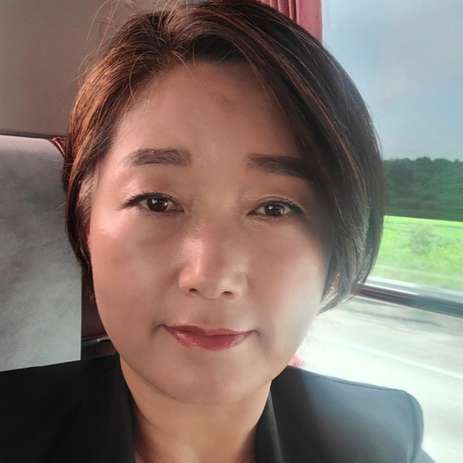 신다금 홍보이사